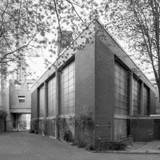 Ulrich Schwarz, Architekturfotografie, Klaus H. Ernst, (1913-1985), Architekt, Kirchenfenster, Claus P. Koch, Christus-Kirche, Berlin, Baujahr 1963-64, Architektur, Fotografie